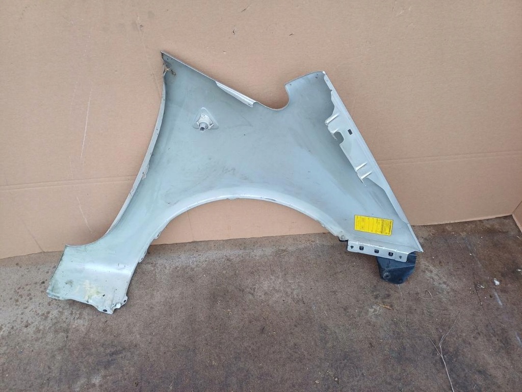 фото №7, Крыло левый mitsubishi colt 2005