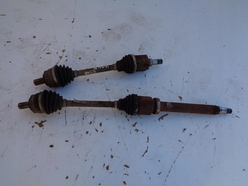 Купить Приводной вал левый  перед volvo v40 2 1.6 d2 6 передач