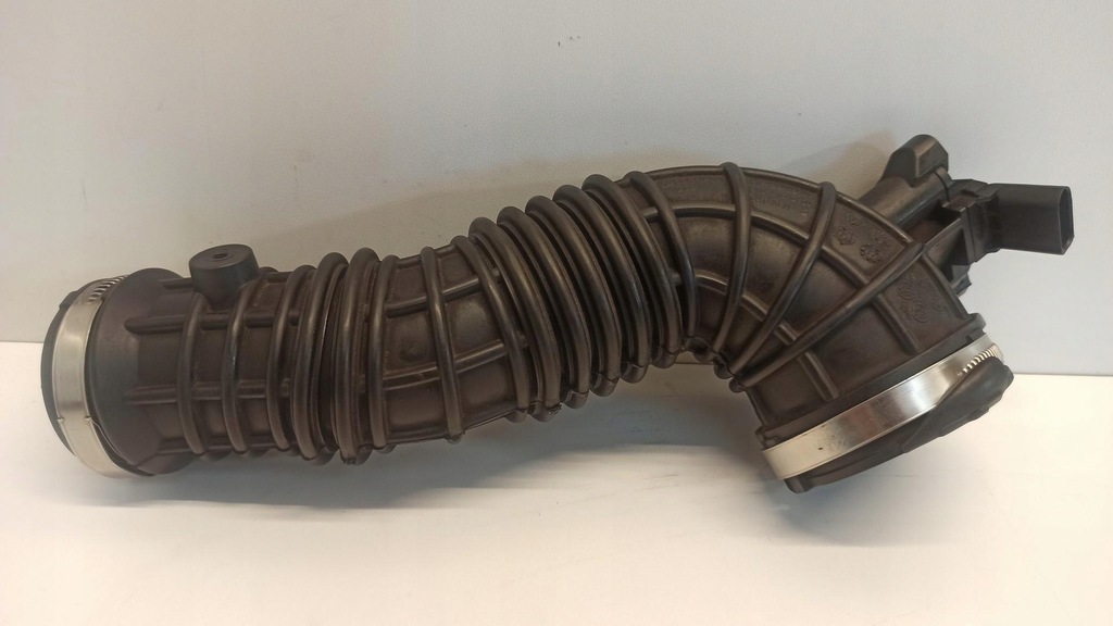 фото №1, Vw transporter t6 труба воздухозаборник воздуха 7e0129627h