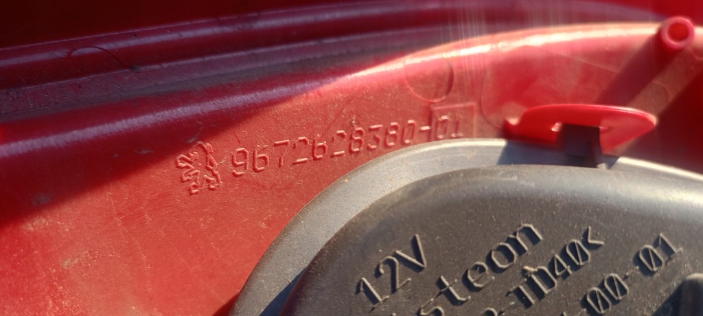 фото №7, Лампа задняя задняя правая peugeot 208 i 1 12-15rok 9672628380 оригинал