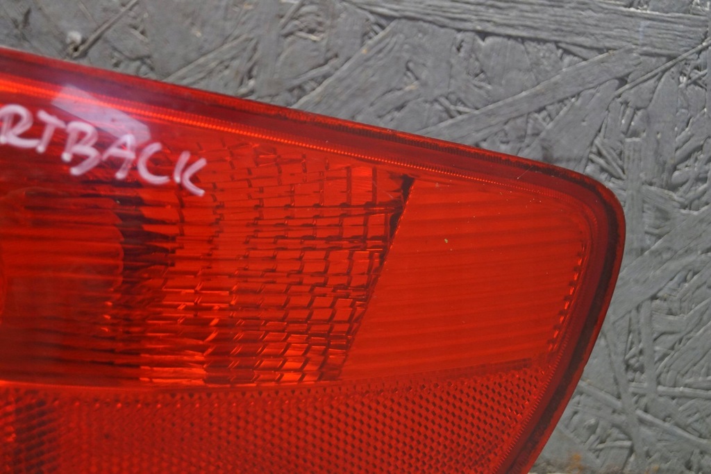 фото №8, Audi a3 8p лампа права задня s2064