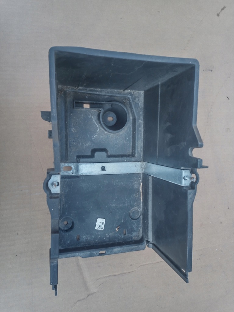 фото №1, Основание аккумулятор ford focus mk2