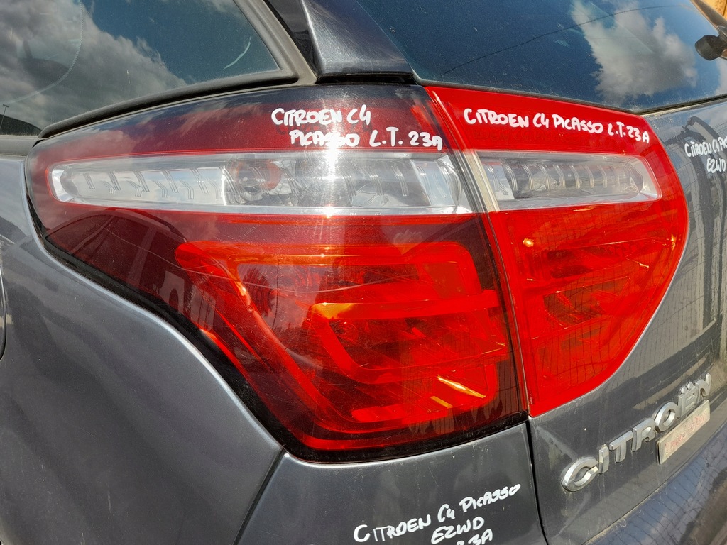 фото №12, Citroen c4 picasso fl лампа левый задняя левая крыло
