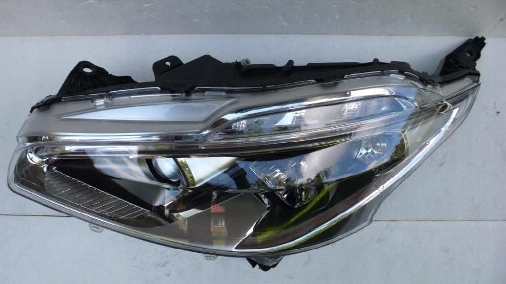 фото №9, Peugeot 208 led фара