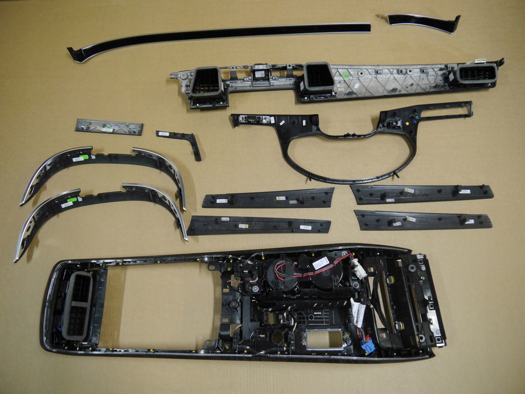 фото №10, Audi a8 d4 накладки декоративные декоры