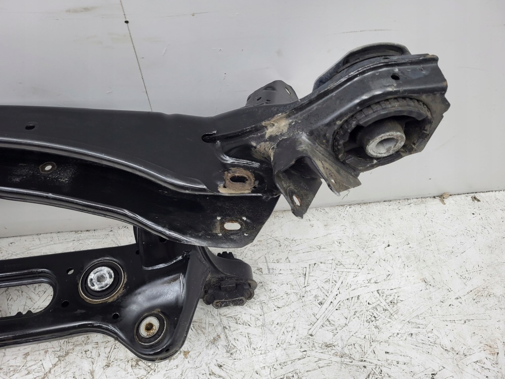 Подрамник подрамник mercedes e-klasa w212 a2123503805 Киев