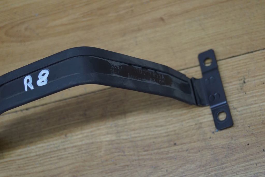 фото №2, Кронштейн хомут бака audi r8 420201653a