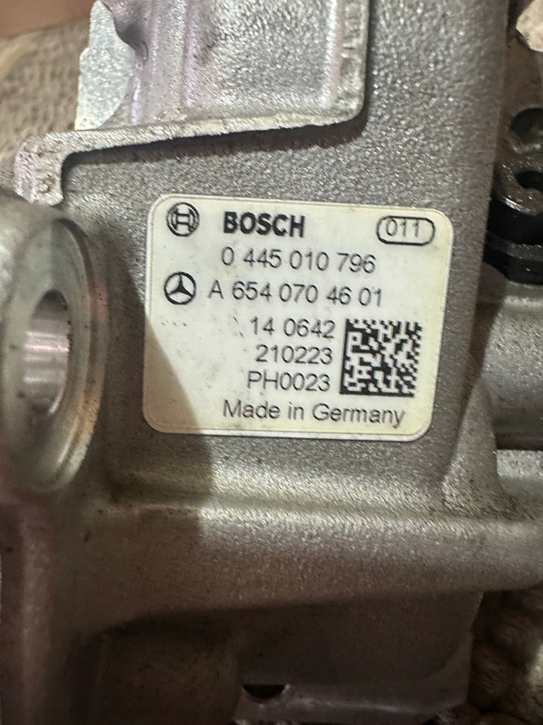 фото №9, Mercedes 2.0 cdi vito 447 sprinter 907 910 247 насос впрыскная оригинальная