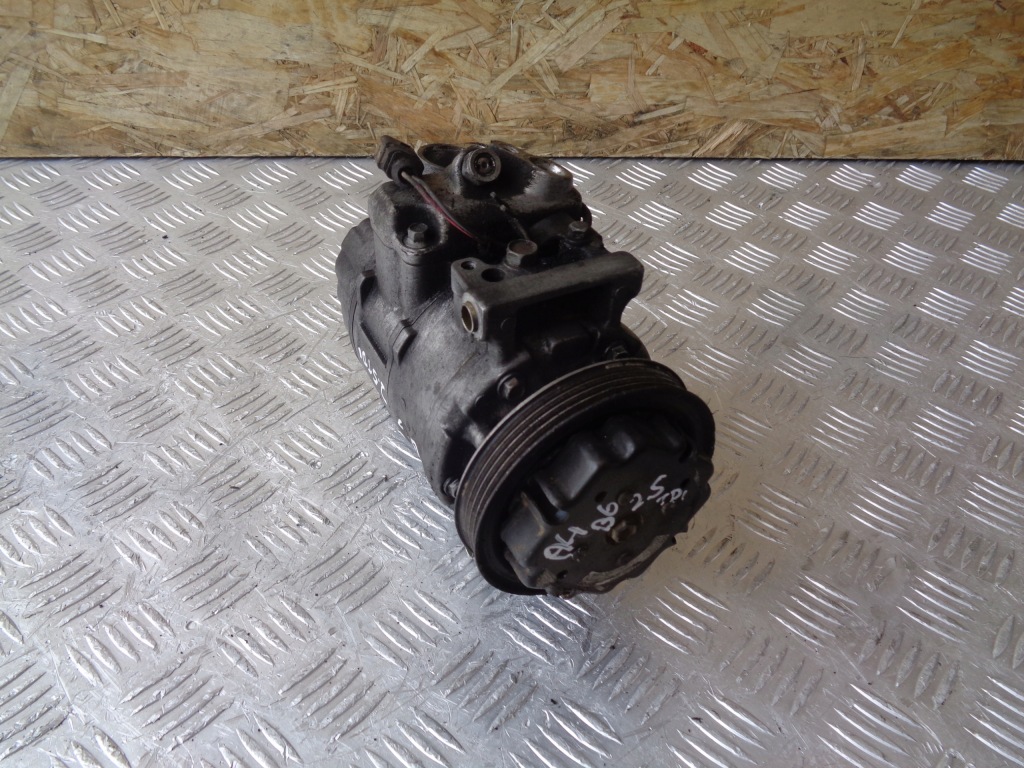 фото №1, Компрессор кондиционера audi a4 b6 2.5tdi 00-