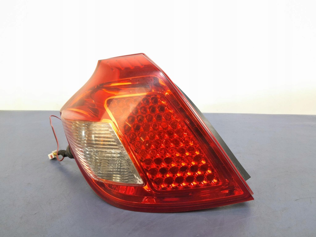 фото №1, Kia ceed i lift hb лампа задня ліва 92401-1h0