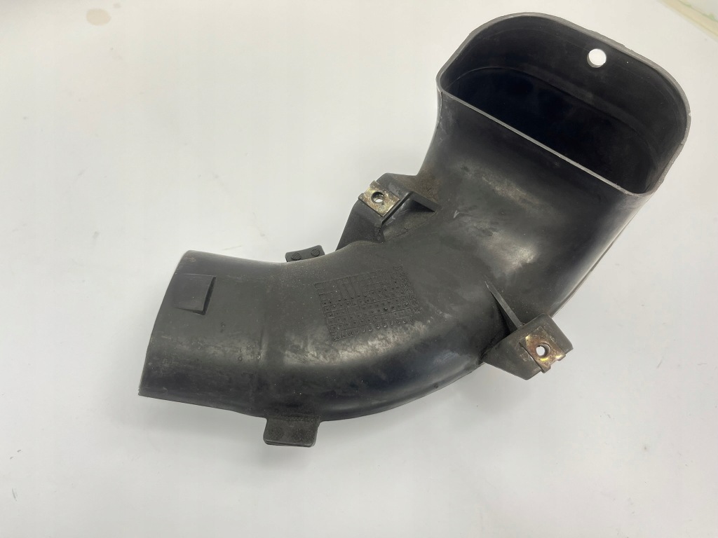 Впуск повітрозабірник повітря труба mercedes w126 c126 se sel sec w116 1170941011 Київ