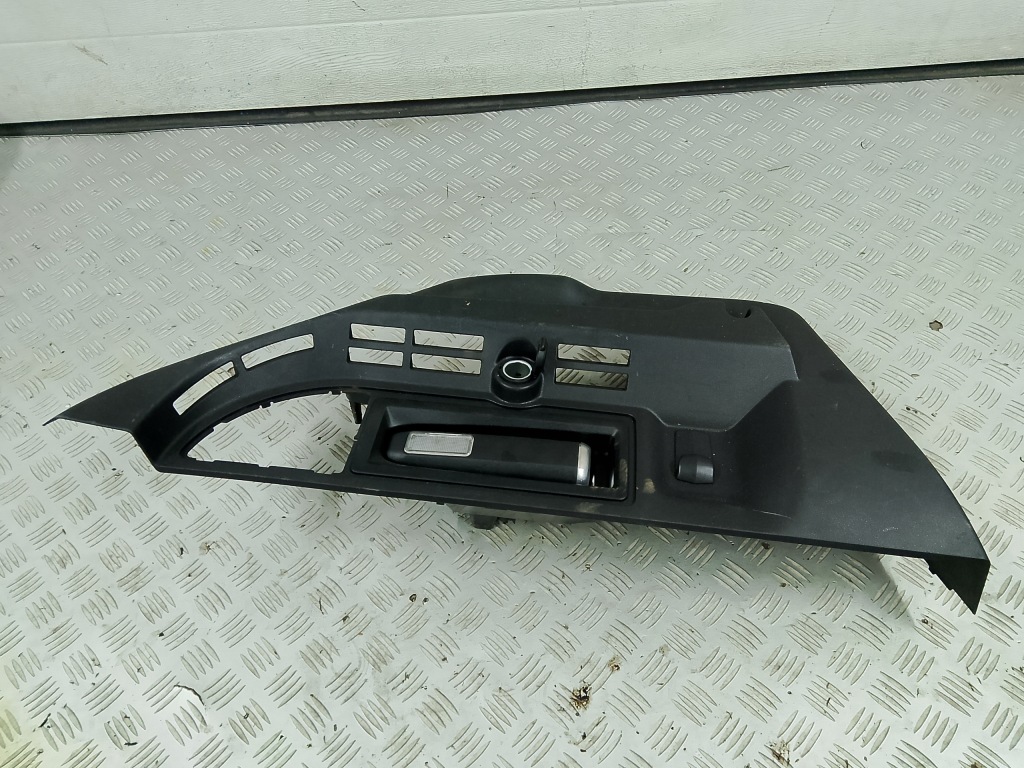 фото №1, Citroen ds4 2011 обшивка багажника левый 9688693877