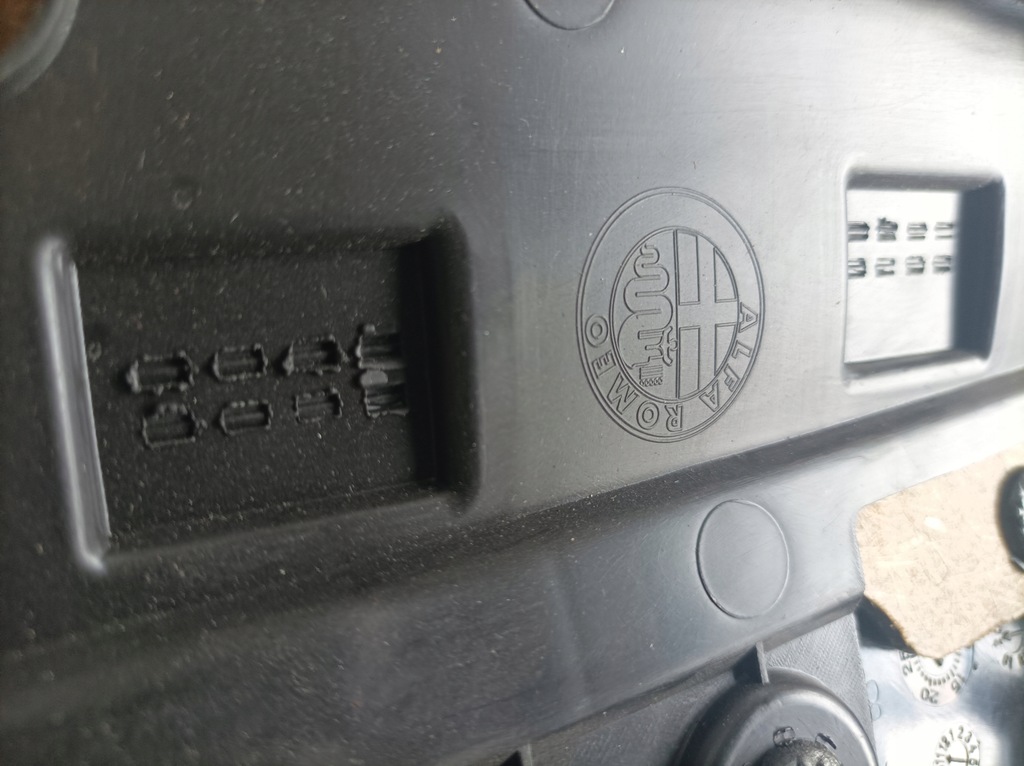 фото №8, Alfa romeo giulia оббивка перед ліва