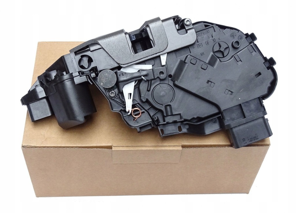 фото №3, Оригинальный замок дверь keyless rh discovery 4 iv