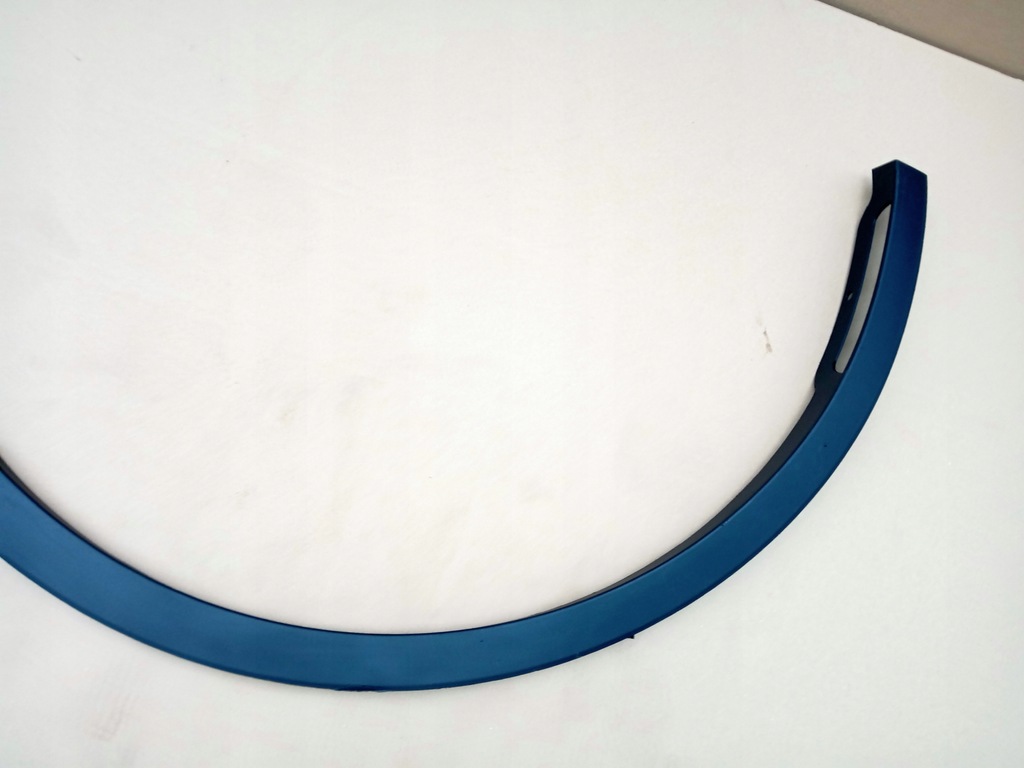 фото №3, Tesla y левая молдинг крыла перед