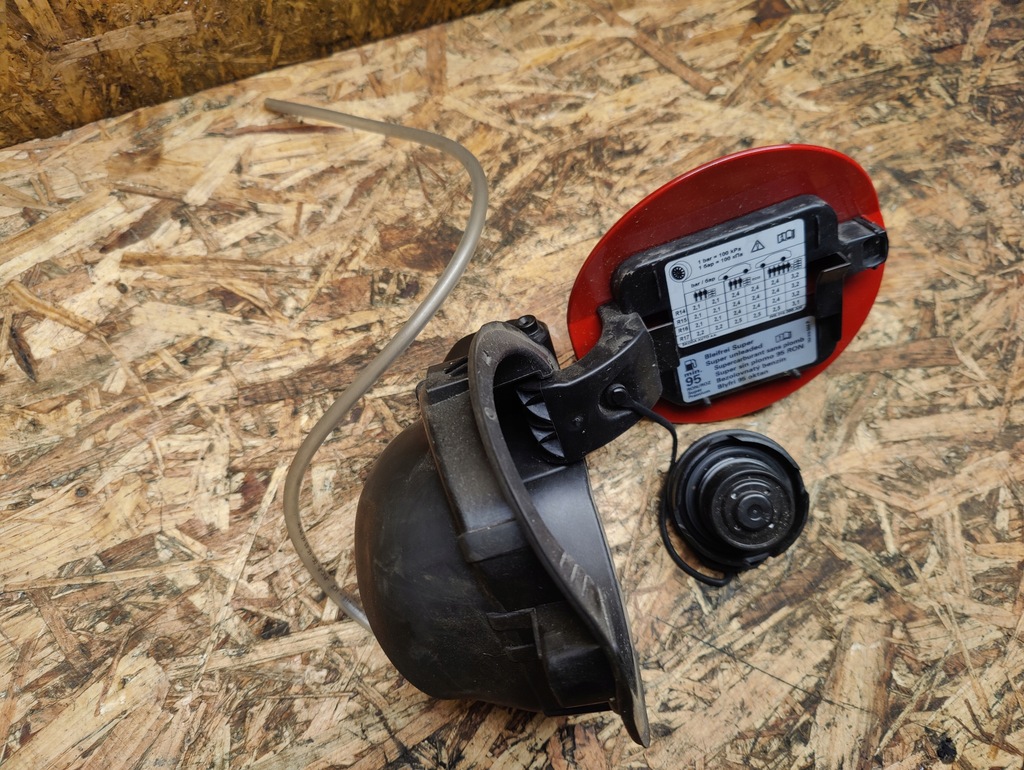 фото №6, Крышка заливной топлива fabia iii 3 lf3l 6v6809857