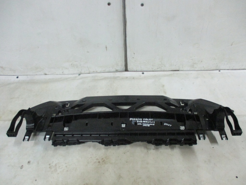 фото №6, Підсилювач бампера dół porsche macan 95b805241j