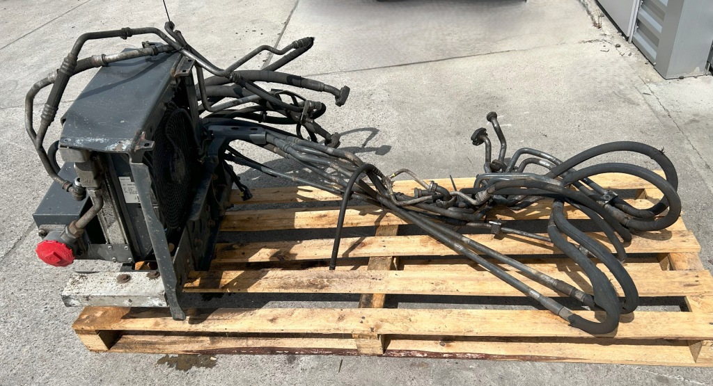 Купити Привід had блок клапанів + бак оливи + радіатор + дроти arocs mp4