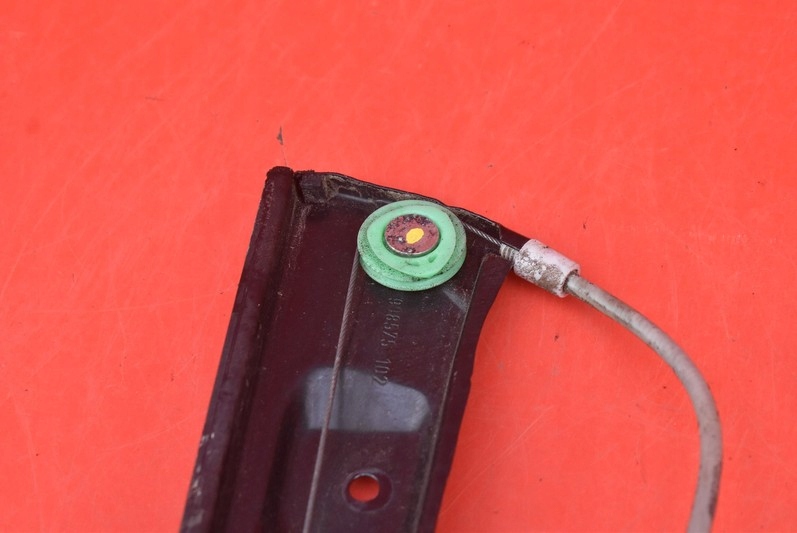 фото №11, Подъемник стекло правый перед eu 1k3837462b vw golf v plus 05-14