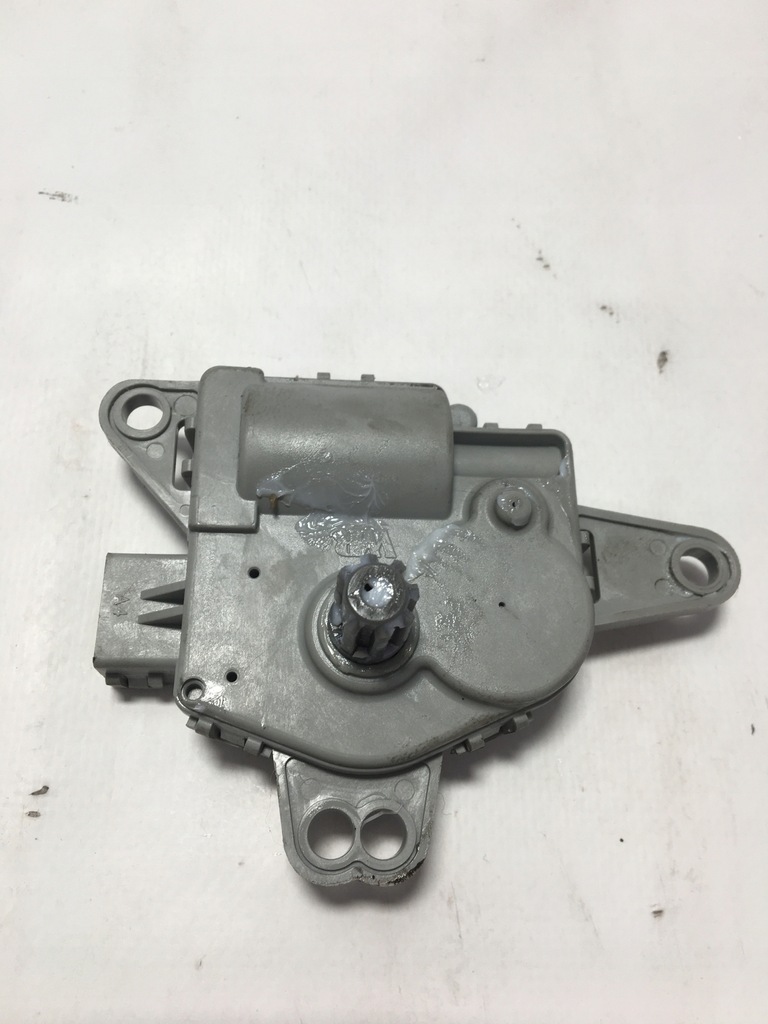 фото №10, Моторчик отопителя вентилятор kia niro hybrid lif