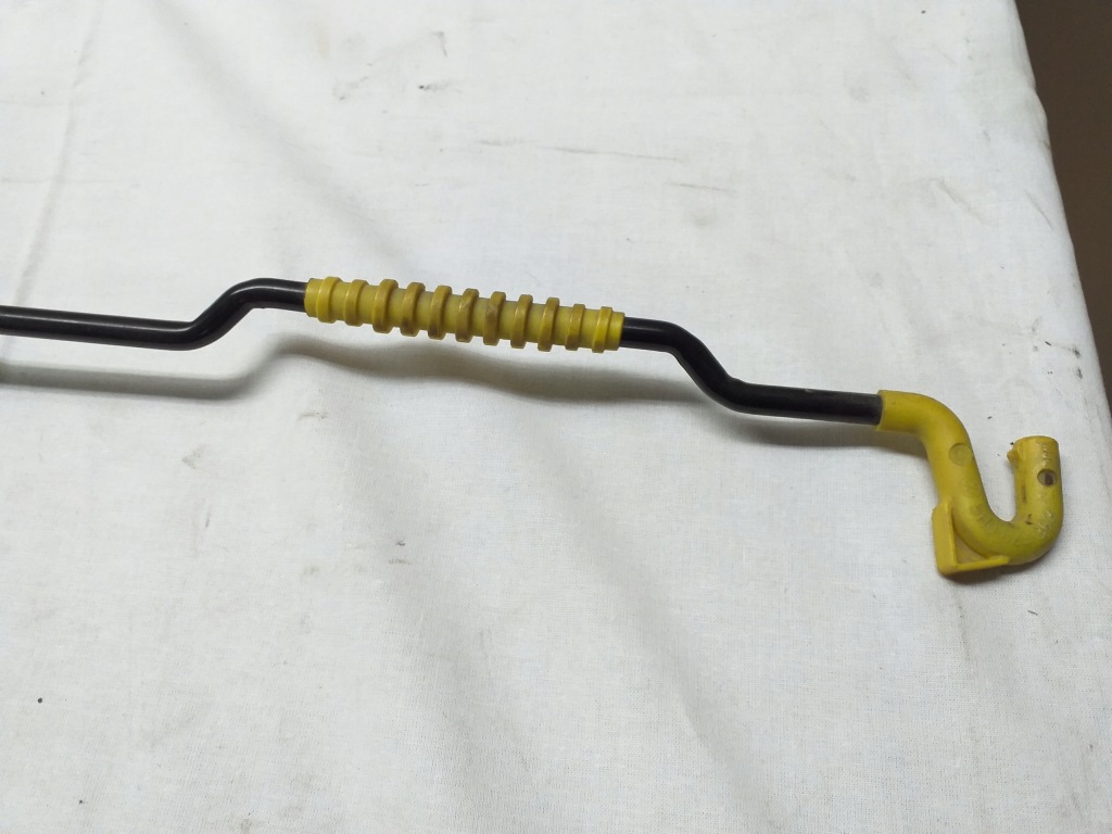 фото №4, Golf 8 viii опора капот