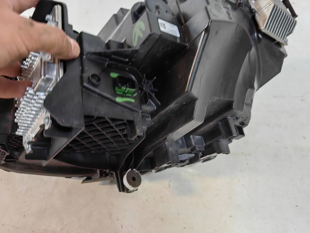 фото №8, Bmw m2 g87, 2 g42 - лампа led shadow правая polecam