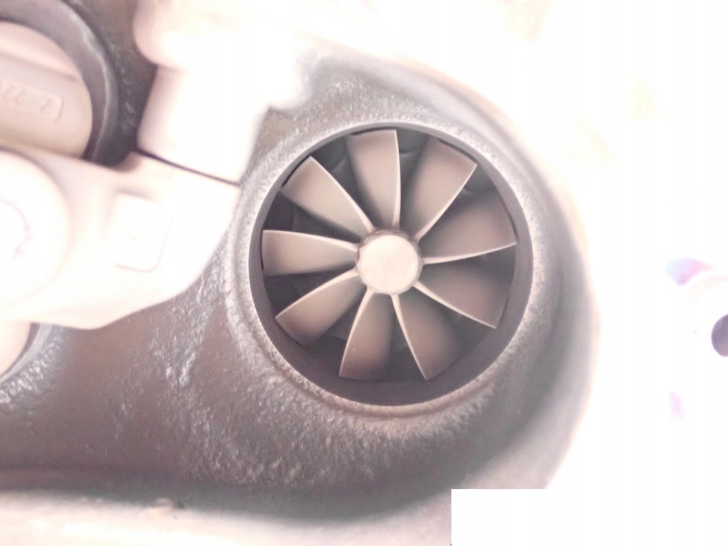 фото №10, Турбонагнетатель 4.0tfsi audi a8 s8 d4 4h 079145703r