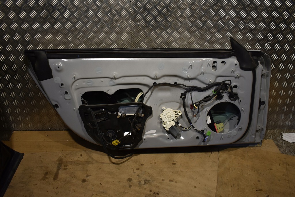 фото №3, Idealne дверь kpl. левая стекло mercedes sl r232 w232 1