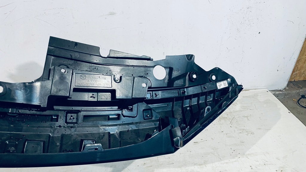 фото №12, Решітка радіатора козирок носик mazda mx30 mx-30 dn4e-50722