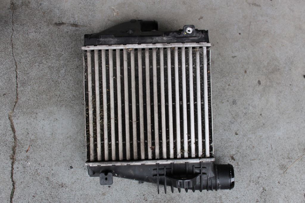 фото №1, Citroen c4 ii grand picasso 1.6 thp интеркулер