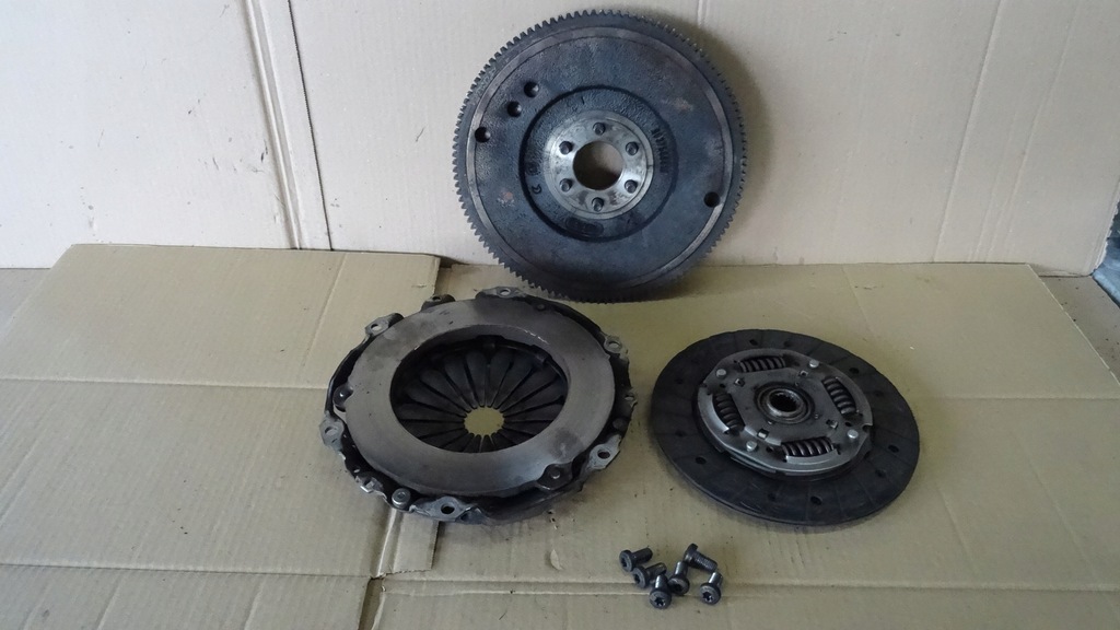 фото №6, Peugeot 207 сцепление жёсткий колесо