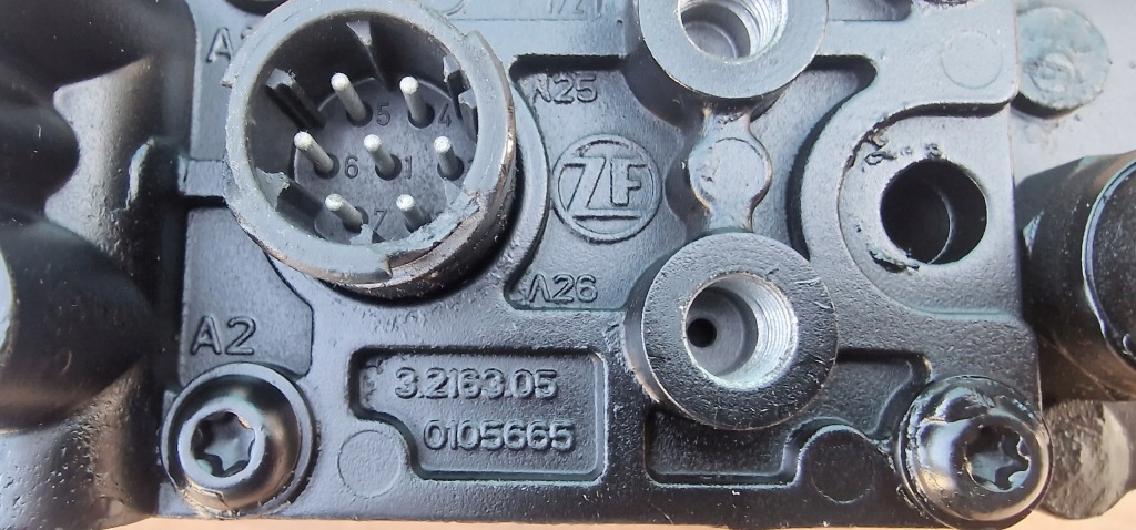 Кулиса  коробки передач клапан norgren zf 0501217295 Недорого