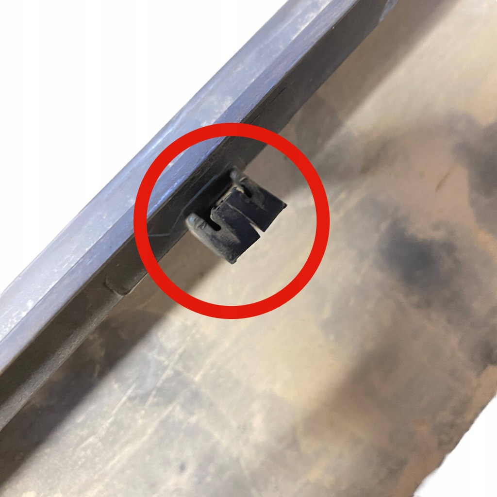 фото №14, Dodge charger 2017 правая сторона порог