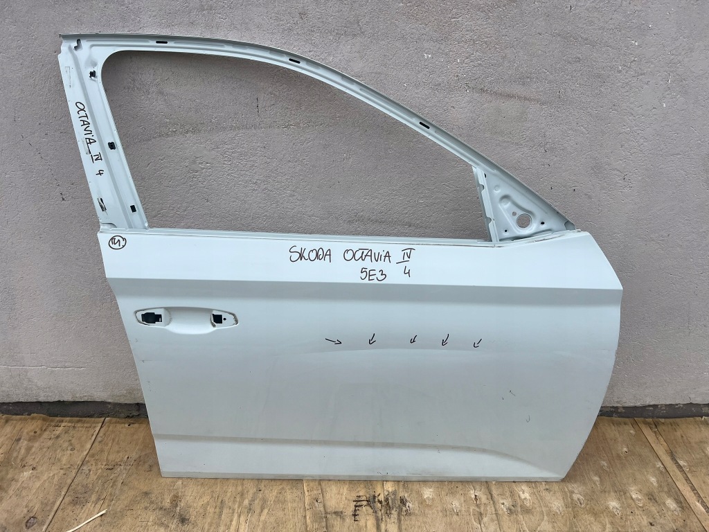 фото №1, Skoda kamiq 658 дверь правое правый перед