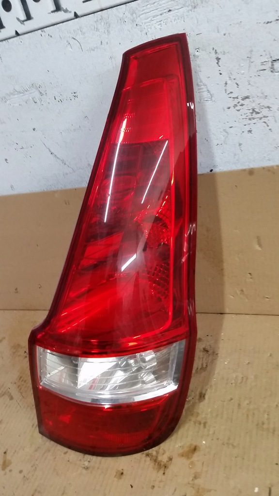 фото №12, Hyundai i30 i kombi lift лампа правий lub лівий задня 92402-2r1