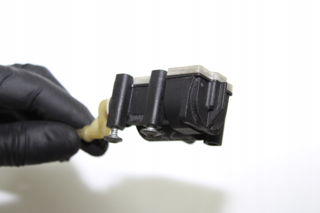 фото №7, Mini clubman r55 привод крышка заливной топлива 2757022