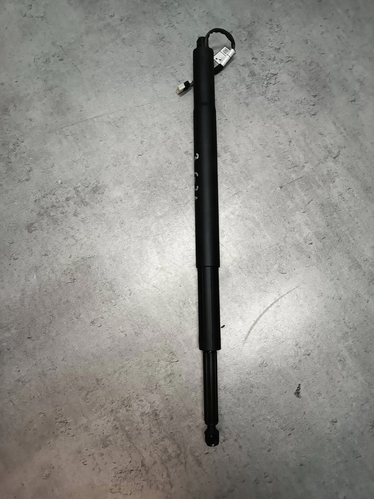 фото №1, Bmw 3 g21 привід кришки