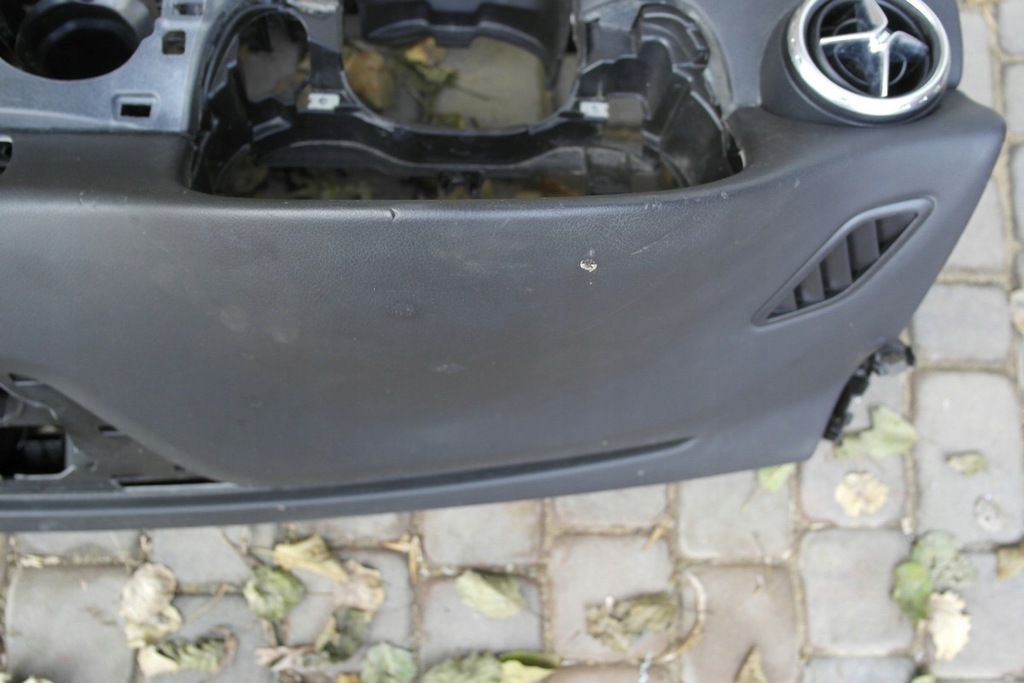 фото №7, Mercedes gla x156 панель приладів консоль pulpit подушка безпеки ремені панель приладів полиця pas