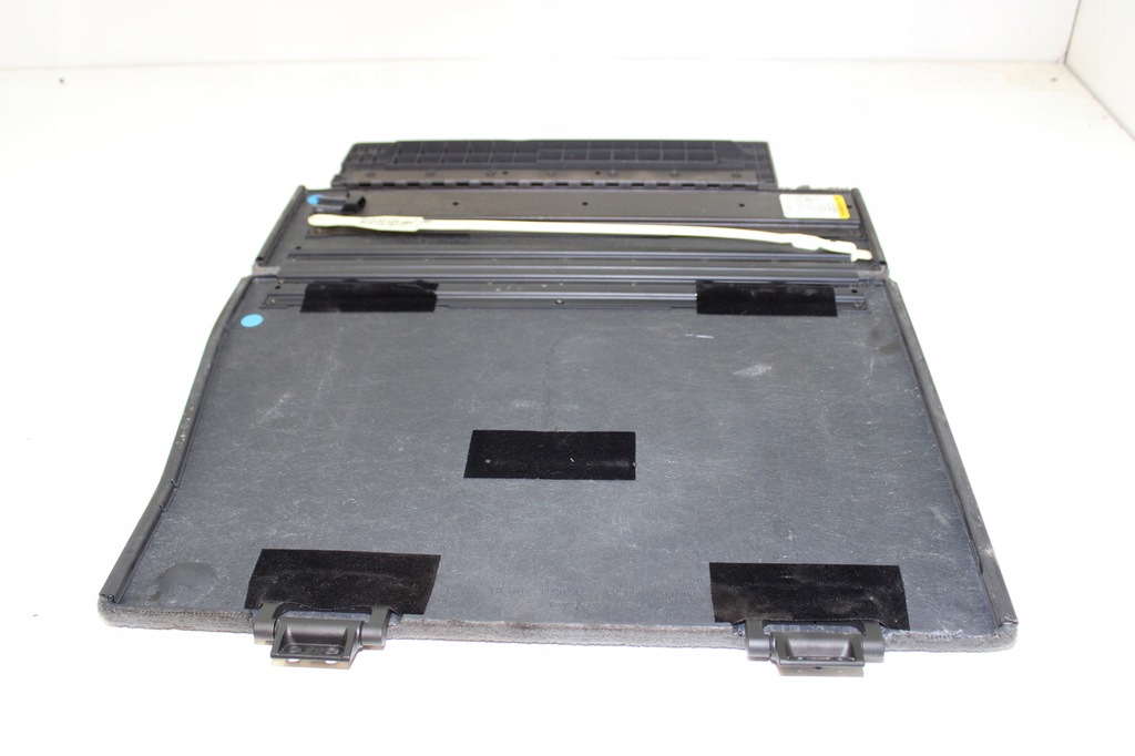 фото №5, Voyager iv lift заглушка крышка ниша сидений пол lhc4cl-13451-aa