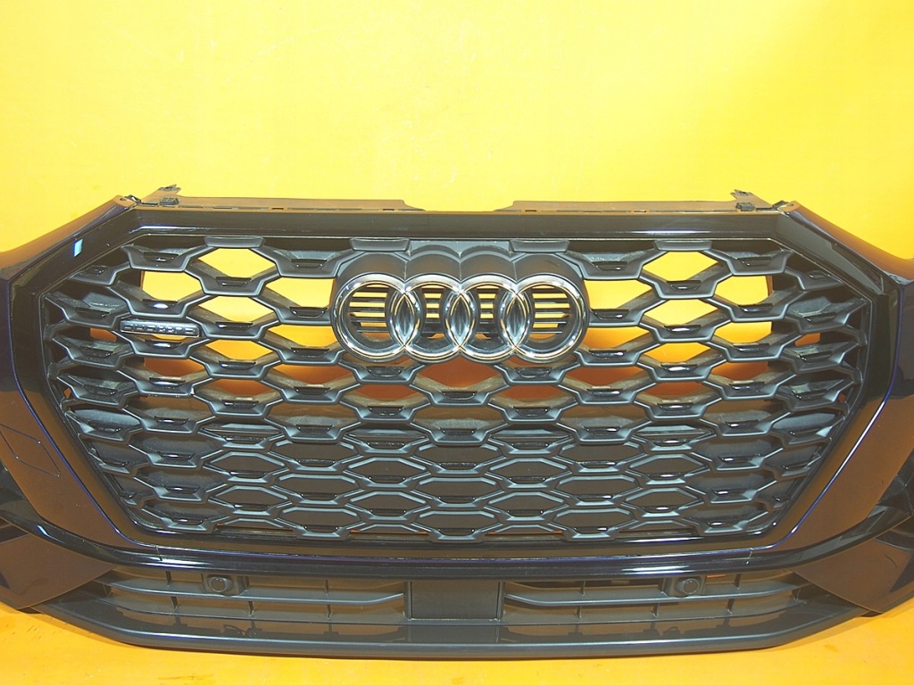 Audi q3 83a sb 18km s line бампер перед pdc lx5h Зі Шроту