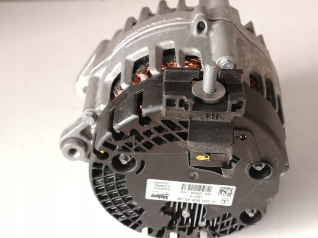 Купить Генератор mercedes w257 cls a0009064508