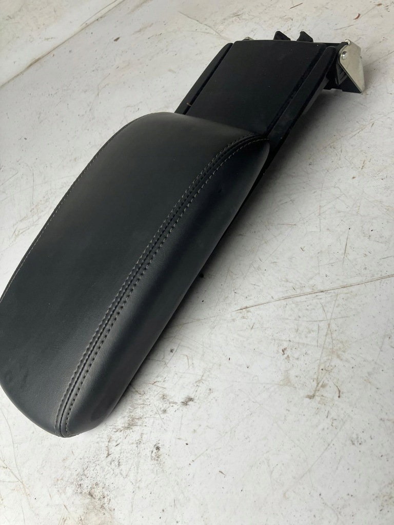 фото №5, Подлокотник peugeot 308 t9 кожа кожаный