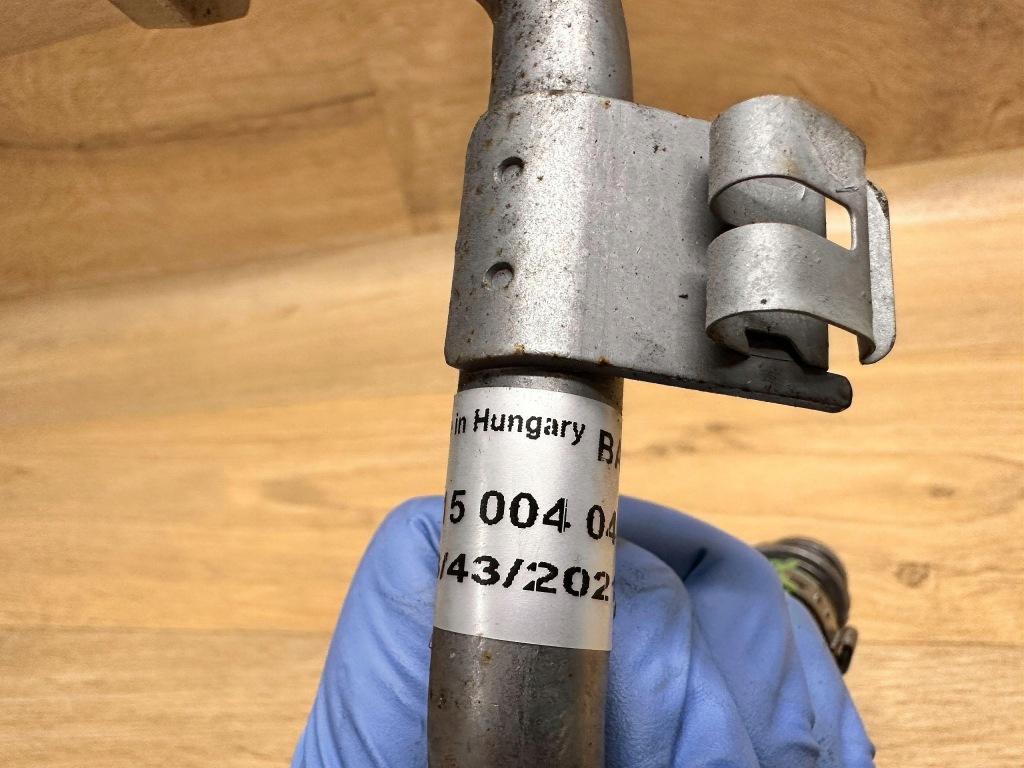 Bmw 3.0 d g30 g31 рестайлинг  x-drive 22r. 18km b57d30a трубка масла турбины идеальное состояние с Разборки