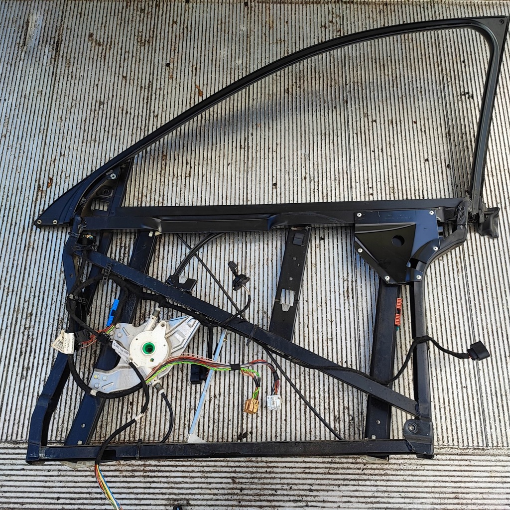 фото №10, Рамка прокладка механізм скло правий перед audi a6 c5 sedan kombi