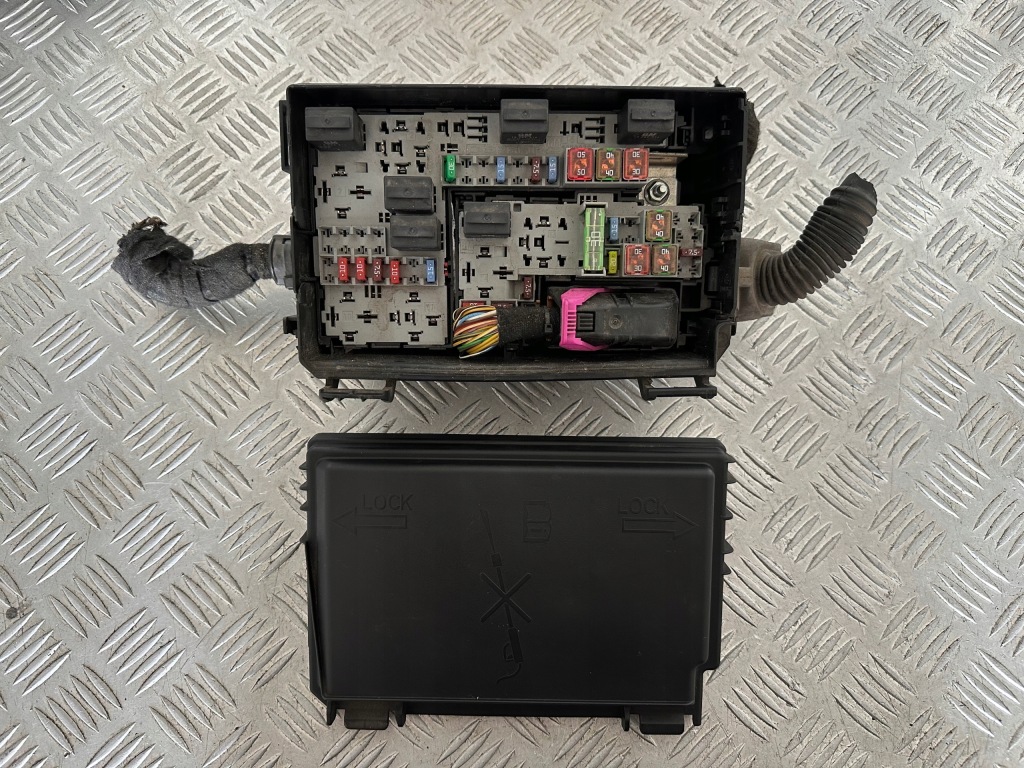 фото №1, Opel meriva b 1.4 turbo коробка предохранителей