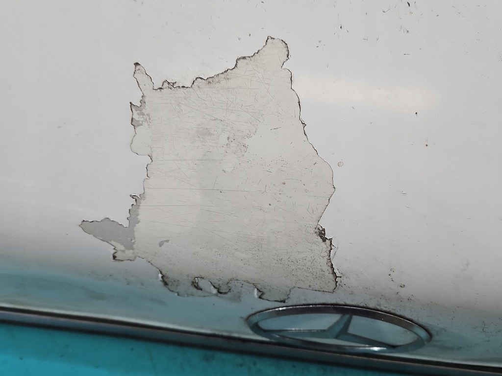 фото №7, Крышка багажника задняя mercedes 123 sedan белый