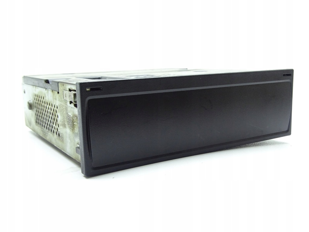 фото №1, Считыватель интерфейс интерфейс мультимедиа vw golf viii 8 5h0035820h