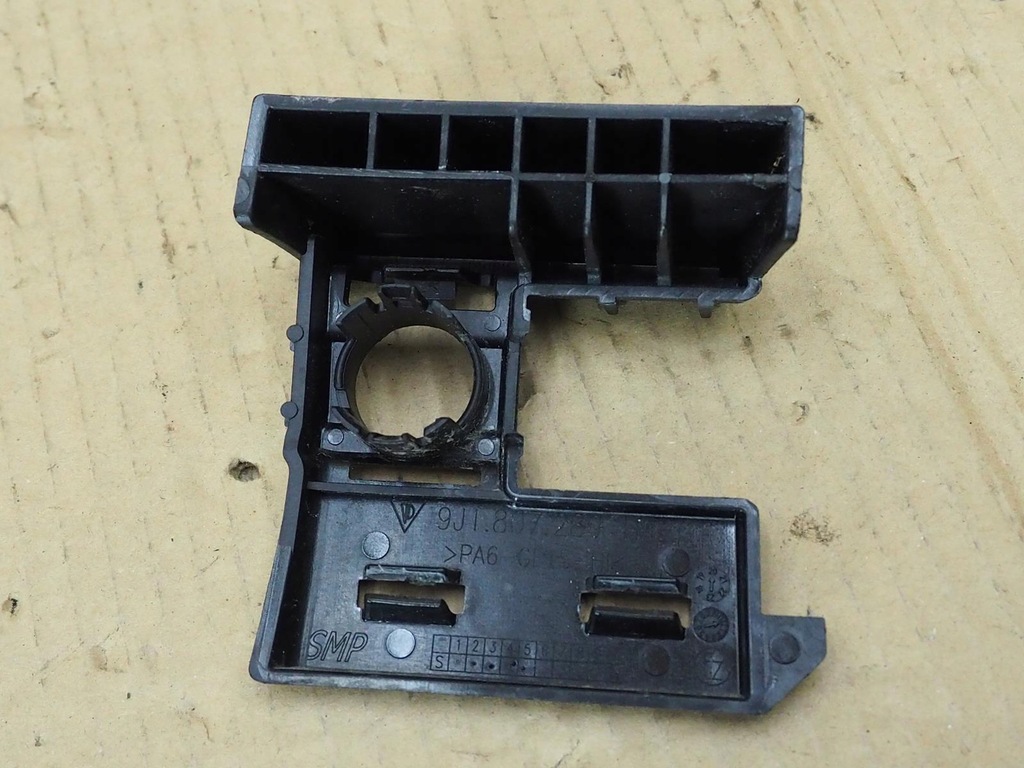 фото №15, Porsche taycan корзина pdc задняя - 9j1807289