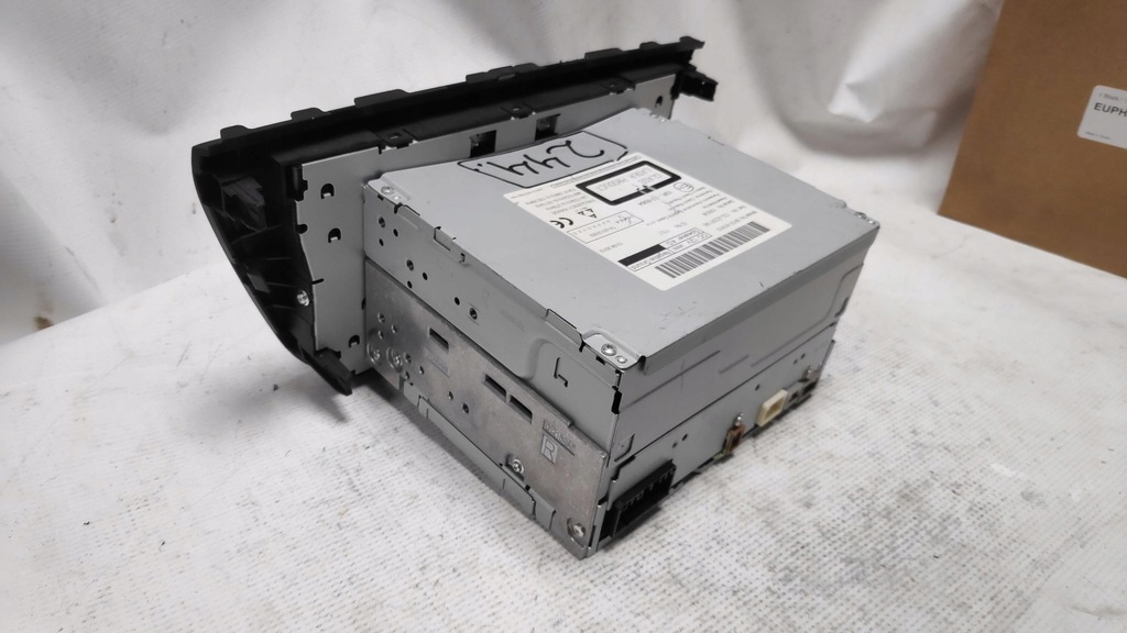 фото №10, Екран радіо дисплей suzuki sx4 s-cross 3910161