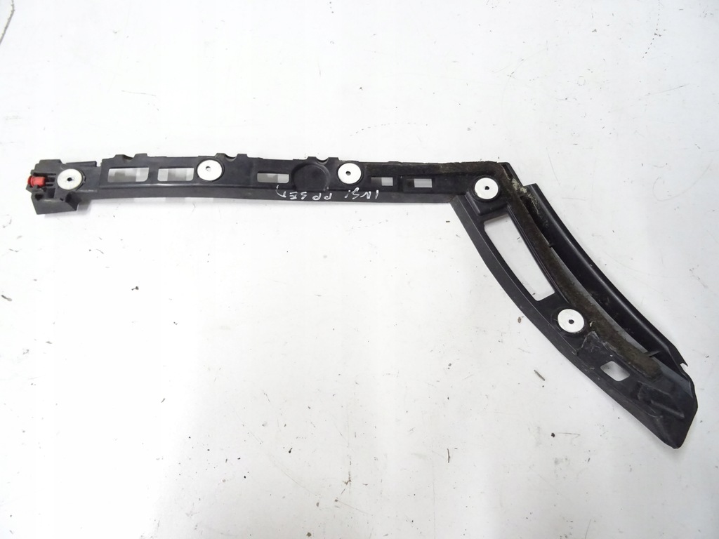 фото №1, Opel insignia a sedan направляющая бампера правый задняя